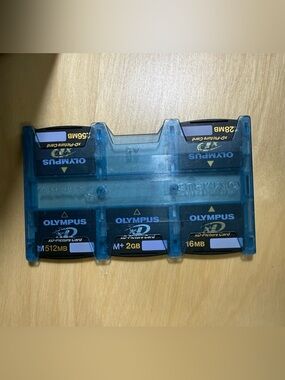 Olympus xD Picture Card lot of 5 256mb,128mb,512mb,128mb,16mb,2gb